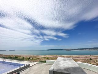 Ark Seaview Holiday Inn - 8