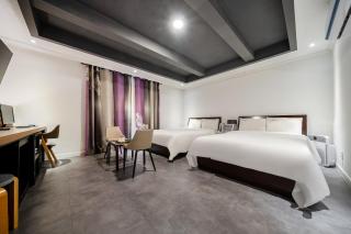 Hotel New Evergreen - Mokpo - 9