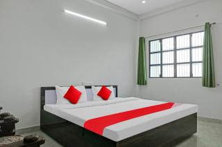 OYO Flagship Archana Paying Guest House - 8