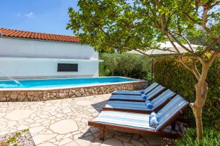 Vila Marak - 3