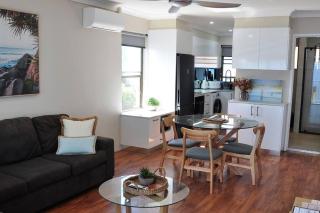 ‘Waters Edge’ - Central Location & Renovated - South West Rocks - 9