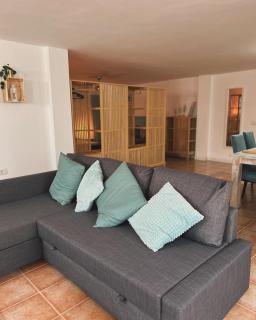 Large Studio Apartment! - Costa Teguise - 8