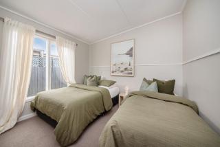 Cutest Cottage on Fourth walk to the Beach - 5