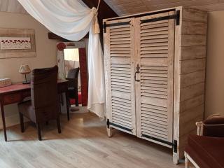 Gîte 6 pers avec piscine, terrasse et parc, idéal randos et détente - FR-1-489-436 - Arfeuilles - 8