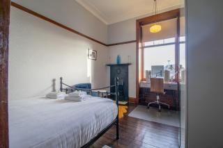 Pass the Keys Beautiful, traditional 2 bed flat w free parking - Glasgow - 4