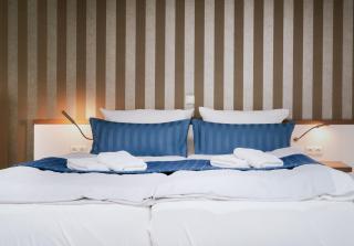 Hotel Zur Seemöwe - 1