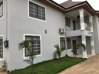 Glamorous Getaways - Ajiringano - 0