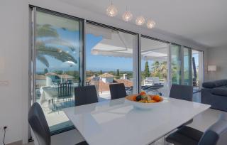 Villa Near Beach in Marbella with Heated Pool - Marbella - 2