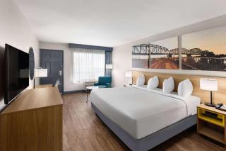 Days Inn by Wyndham Carlisle - Carlisle - 2