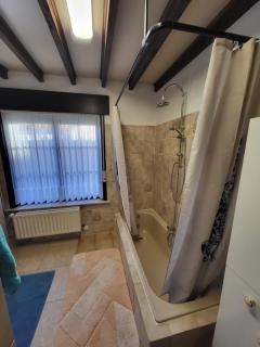 Leuke authentieke vakantiewoning voor 6 personen - Oedelem - 1