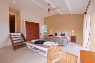 Magnifique villa rénovée neuve à Orient Bay - 1