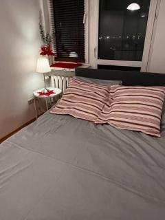 Bright and cozy 34m apartment near metro M2 and tram - Varsavia - 4