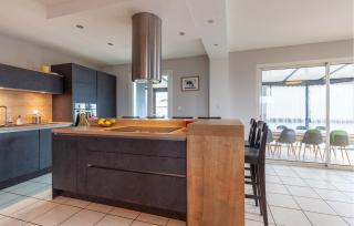 Beautiful Home In Six-Fours-Les-Plages - Six-Fours-les-Plages - 4