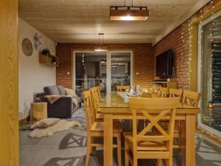 Nad Zalew dom z basenem letnim, jacuzzi i sauną, jezioro i trasa Velo Czorsztyn w pobliżu - 6