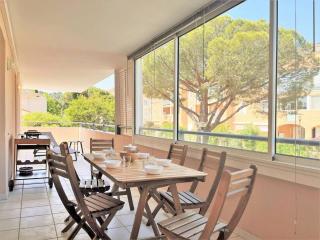 Appartement climatisé avec piscine, terrasse et parking - 6 couchages, près de la plage - FR-1-251-451 - Le Lavandou - 0