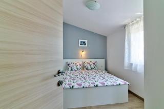 MT SUN 115 App 2 - 3