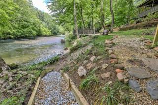 Luxury Babbling River Mtn Home - 3 Master Suites - Hot Tub - Great Price! - Ellijay - 3