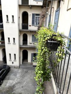La Corte dei Creativi Comodo e Centrale - 6