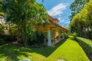 Colina 9E 2 bdr Garden View in Los Suenos - 2