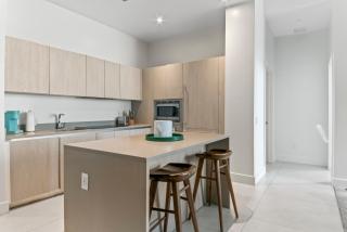 Sunset Bliss Resort - Oceanfront apartment with great resort amenities, rooftop pool and hot tub - Hollywood - 2