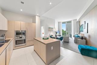 Sunset Bliss Resort - Oceanfront apartment with great resort amenities, rooftop pool and hot tub - Hollywood - 6