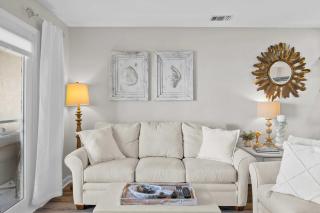Villa Capriani Condo with Direct Beach Access! - North Topsail Beach - 6