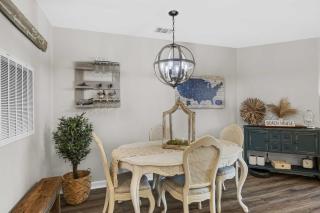 Villa Capriani Condo with Direct Beach Access! - North Topsail Beach - 1