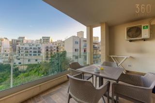 Luxury 3BR home in St Julians with private terrace by 360 Estates - Taʼ Ċikkun - 6