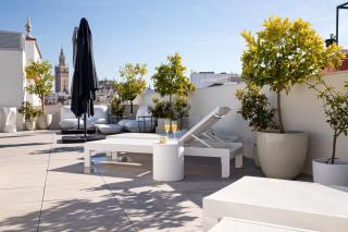 Mylu Suites by Puerta Catedral - Sevilha - 3