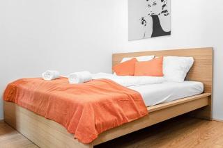Relaxing 2-Bed Apartment for Extended Visits - 6