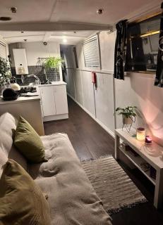 Narrow Boat moored in London - Londra - 4