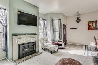 Spacious Downtown Fresno Townhome Walk to UCSF - 7