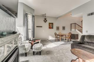 Spacious Downtown Fresno Townhome Walk to UCSF - 6