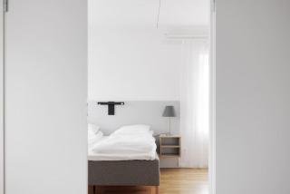 Contemporary 2-BR with Workspace - 2