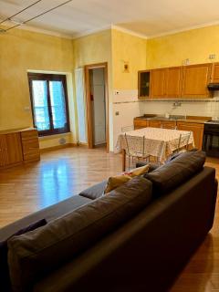 Timeless View in Milan - Isola District Apartment - 1