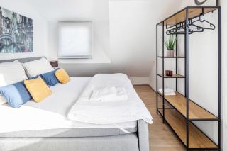Hue Space Air - Kassel - 1