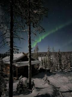 Lapland Riverside Cabin, Äkäsjoki Hideaway - Riverview, Traditional Sauna, Avanto, WiFi, Ski, Ylläs - 0