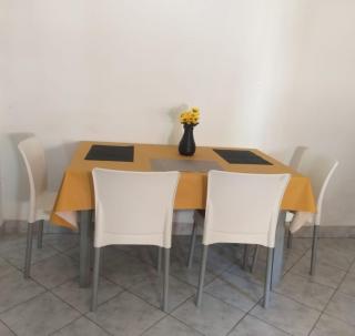 Casa 3 ambientes para 6 personas céntrica - Miramar - 8