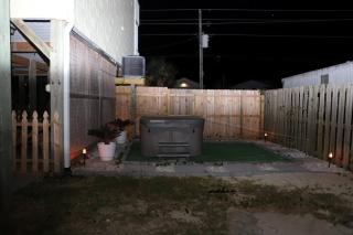 4Br 3bath Dog Friendly Ocean View Hot tub Elevator - Surf City - 4