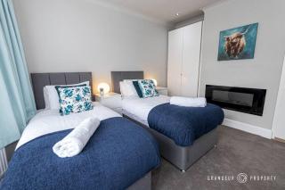 Sarnia Retreat by Grandeur Property - 7