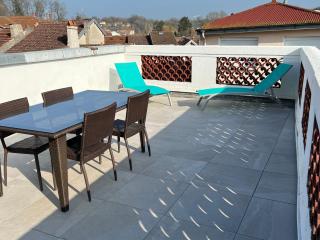 Gîte 3* à 100m des thermes, terrasse plein sud, parking, Wi-fi, TV, pour 4 personnes - FR-1-611-99 - Bourbonne-les-Bains - 0