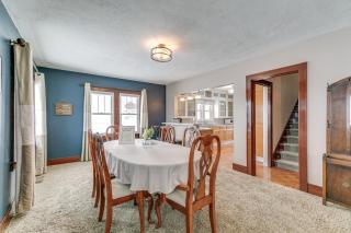 Quaint Howells Retreat - Steps from Main Street! - - 6