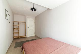 In Istanbul Center, 1BR Bright Top-Floor Apt - 2