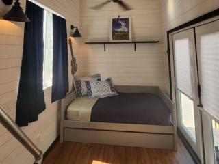 WeeCasa Tiny Home Resort - Lyons - 1