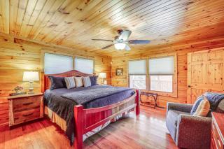Waterfront Watauga Lake Home with Private Dock! - Butler - 1