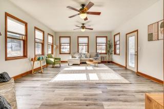 Elegant Pataskala Home with Hot Tub and Fire Pit! - 3