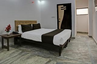 Hotel O Om Shiv Sai Hotel & Restaurant - Kāsganj - 7