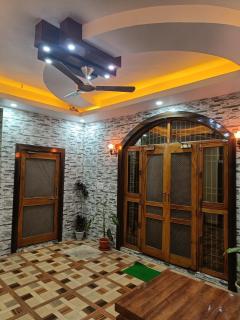 Adbhut Nivas (Home Stay) - Bhopal - 2