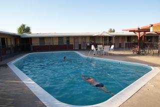Gateway Inn - Red Bluff - 9