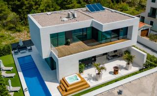 5-Star Villa Calma II with Heated Pool & Jacuzzi Oasis - Starigrad-Paklenica - 9